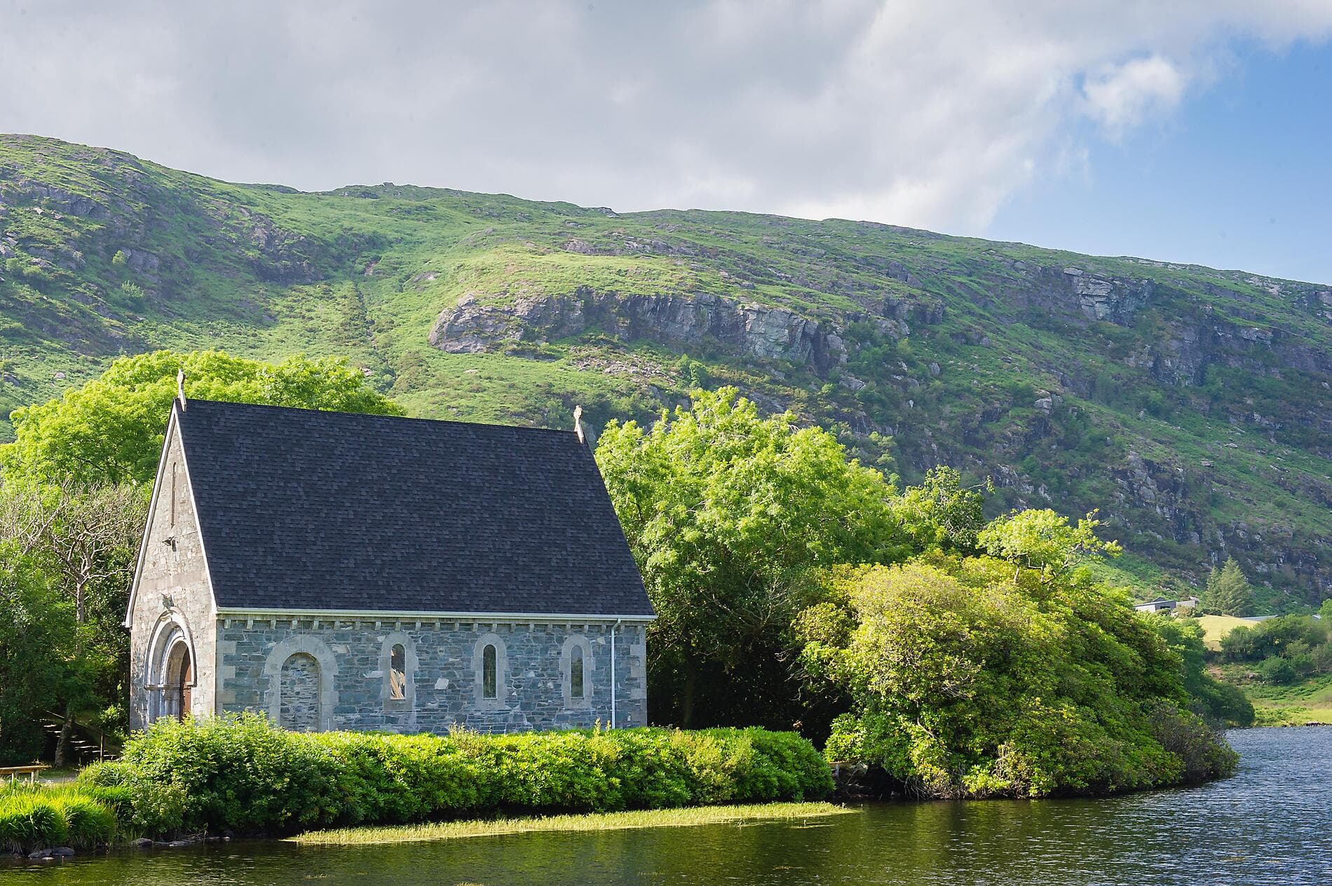 Around the Emerald Isle 