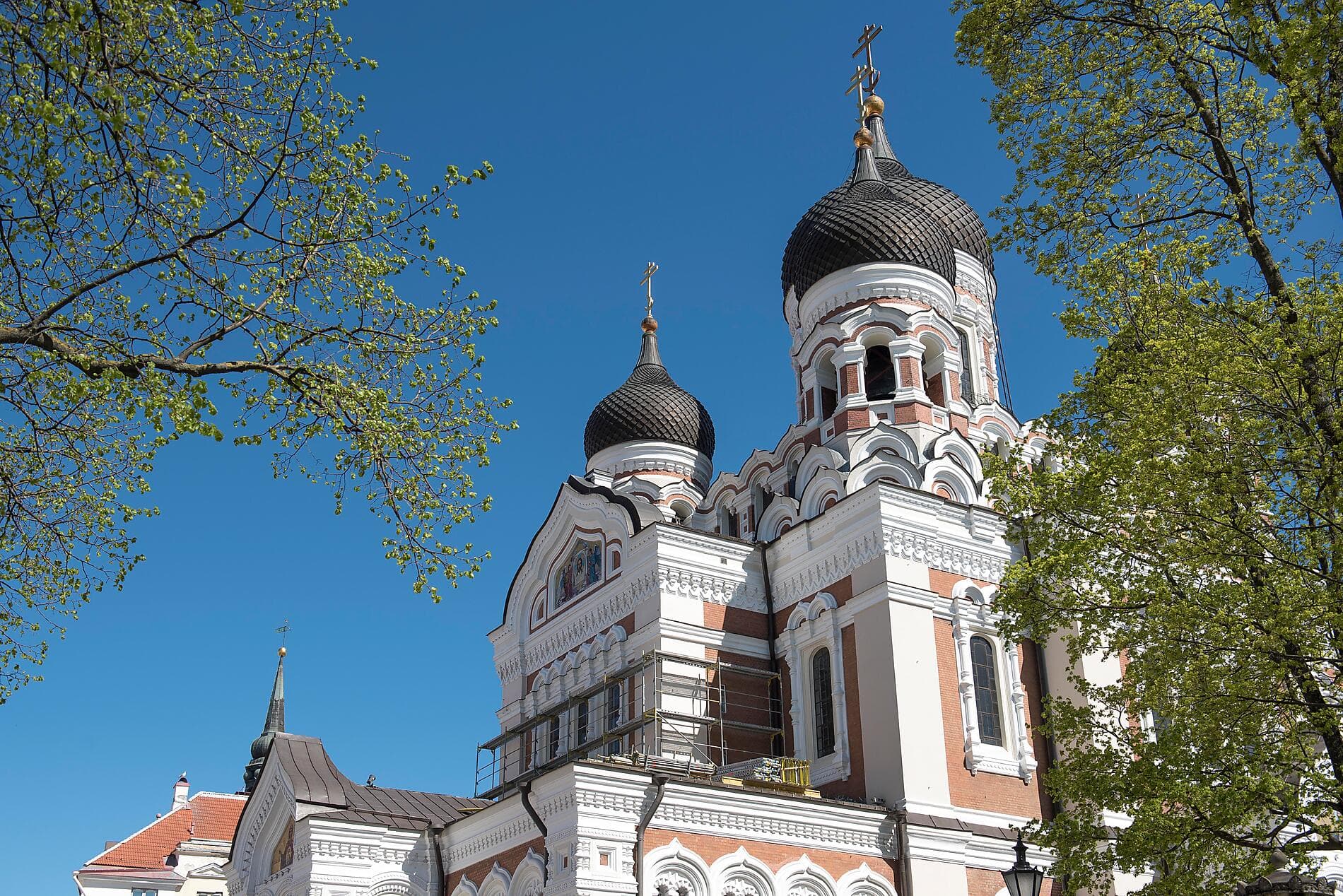 Iconic Capitals & Towns of the Baltic
